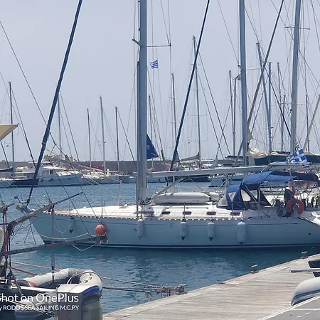 Slalom -Dufour 45 Classic Botel