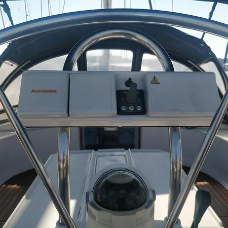 Slalom -Dufour 45 Classic Botel Mesochorion (Evrytania)